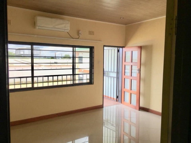 3-bedroom-flat-for-rent-in-kabulonga-big-1
