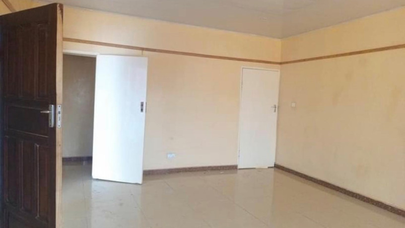 3-bedroom-flat-for-rent-in-chalala-big-3