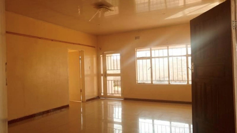 3-bedroom-flat-for-rent-in-chalala-big-1