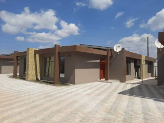 2-bedroom-flats-for-rent-in-chalala