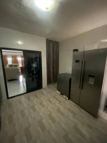 3-bedroom-for-rent-in-meanwood-big-5