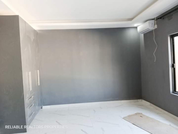 3-bedroom-flat-for-rent-in-chalala-big-3