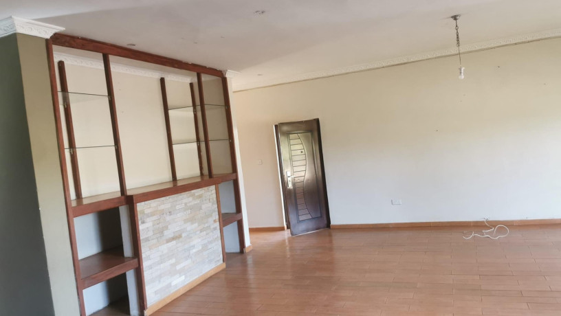 3-bedroom-flat-for-rent-in-chalala-big-5