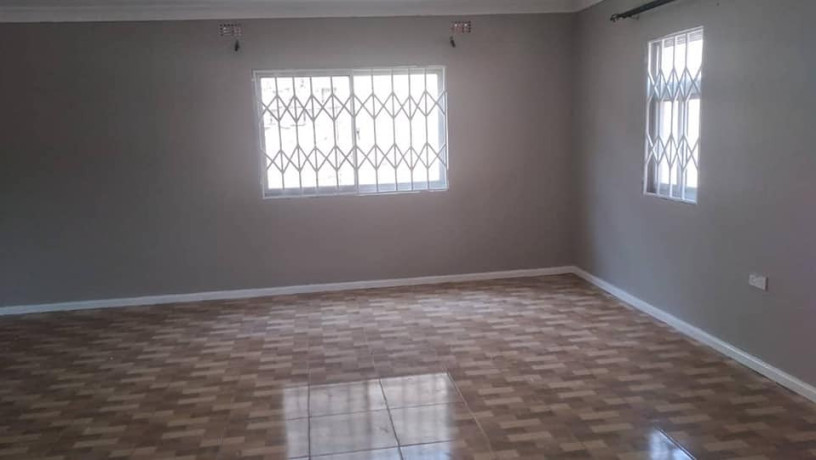 2-bedroom-flat-for-rent-in-chudleigh-big-2