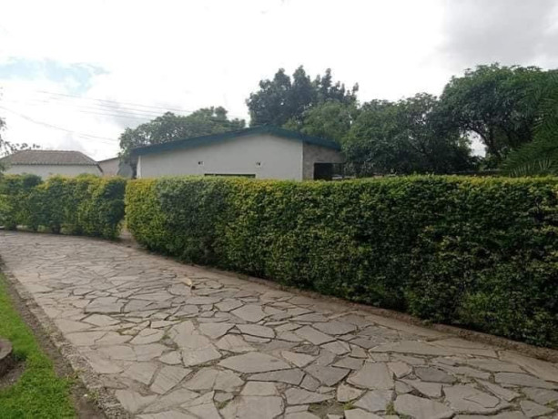 3-bedroom-house-for-sale-in-woodlands-big-5