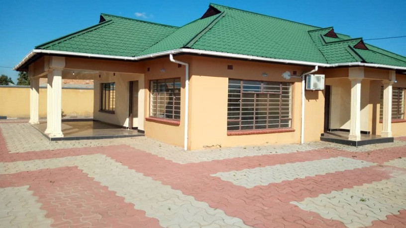 3-bedroom-house-for-rent-in-golf-estate-solwezi-big-6