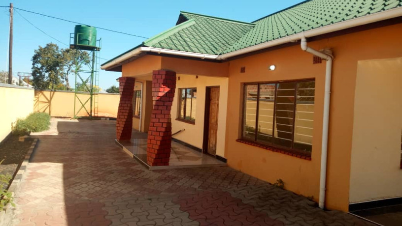 3-bedroom-house-for-rent-in-golf-estate-solwezi-big-5