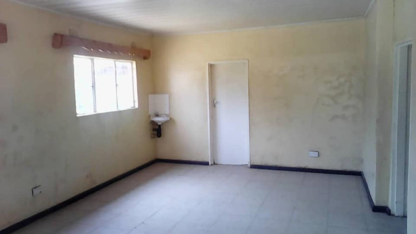 urban-home-for-sale-in-solwezi-big-4