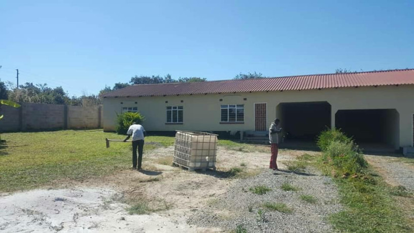 3-bedroom-house-for-rent-in-mukuba-area-solwezi-big-0