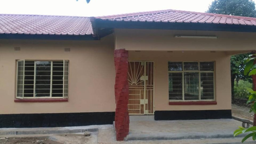 4-bedroom-house-for-rent-in-solwezi-big-4