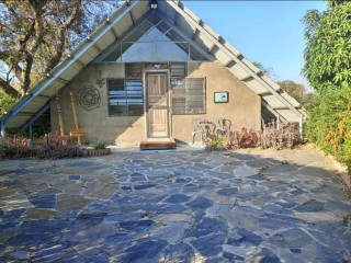 vintage-4-bedroom-house-for-sale-in-kabwe