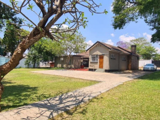 fully-furnished-4-bedroom-standalone-house-for-rent-in-mass-media