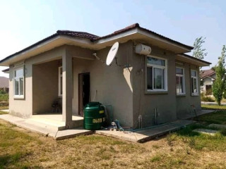 3 Bedroom House For Sale In Silverest Gardens