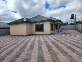 4 Bedroom House For Sale In Salama Park