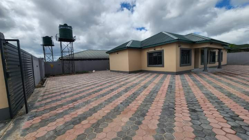 4-bedroom-house-for-sale-in-salama-park-big-3