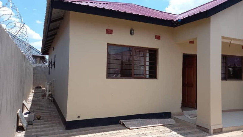 3-bedroom-house-for-rent-in-chalala-big-0