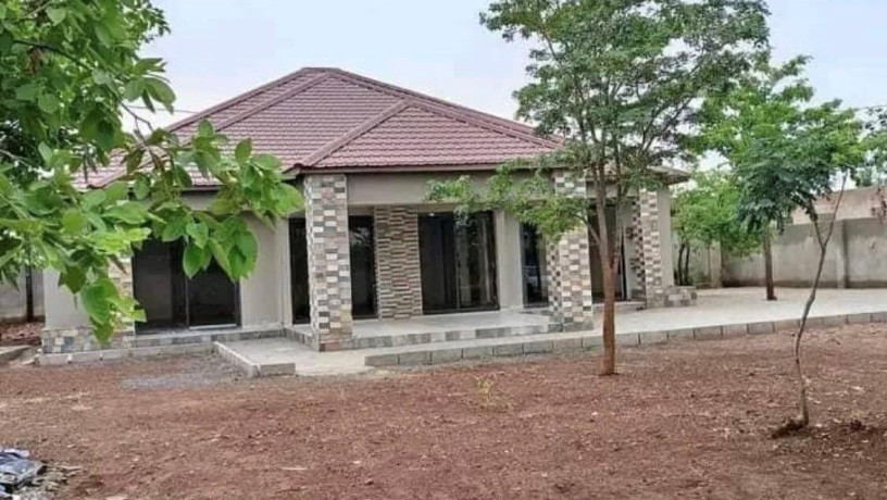 3-bedroom-house-for-rent-in-new-kasama-big-4