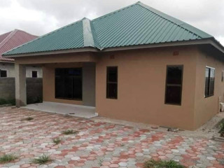 2 Bedroom House For Sale in Chalala