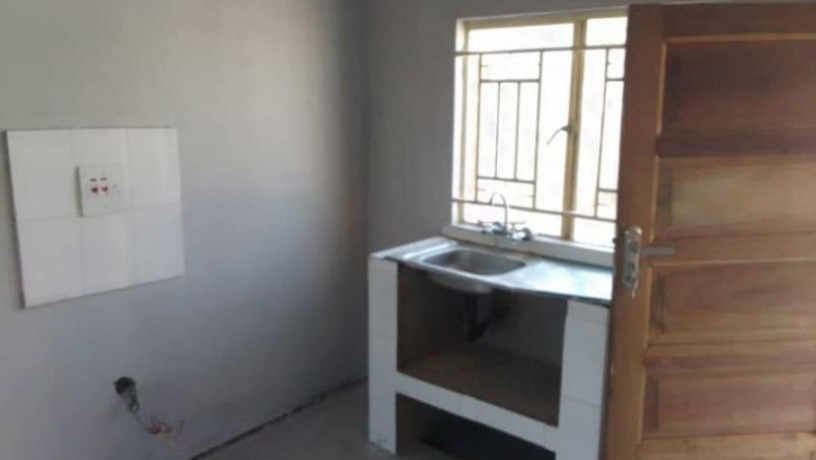 bedsitter-for-rent-in-lusaka-south-big-2