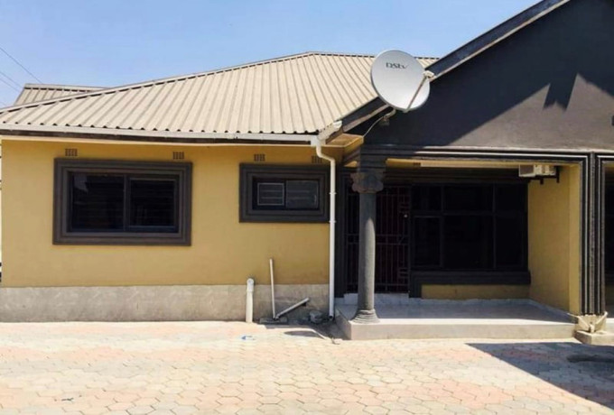 2-bedroom-flat-for-rent-in-lusaka-west-big-0