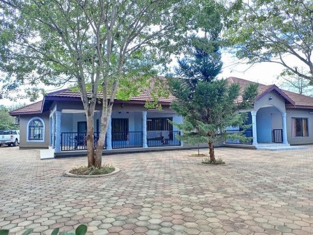 5-bedroom-house-for-sale-in-new-kasama-big-1