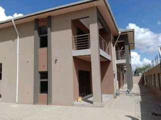 3 Bedroom Flat For Rent in Salama Park