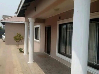 3 Bedroom Flat For Rent In Salama Park