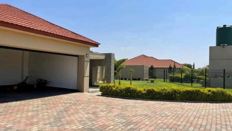 3-bedroom-house-for-rent-in-foxdale-big-0