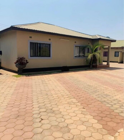 2-bedroom-house-for-rent-in-ibex-hill-big-1