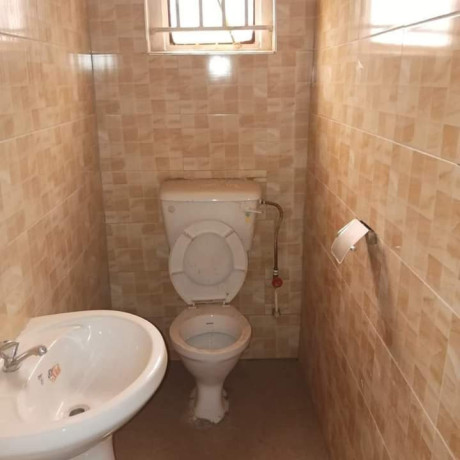 3-bedroom-flat-for-rent-in-chalala-big-1