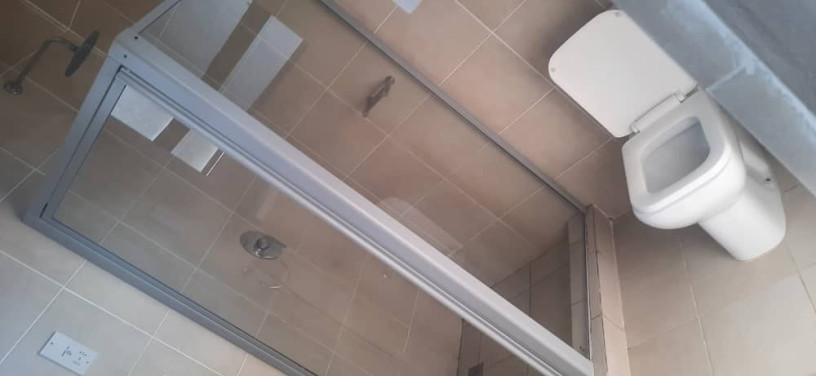 2-bedroom-house-for-rent-in-roma-park-big-9