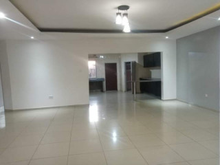 3 Bedroom Flat For Rent in Chalala