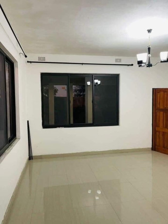 3-bedroom-house-for-rent-in-roma-big-0