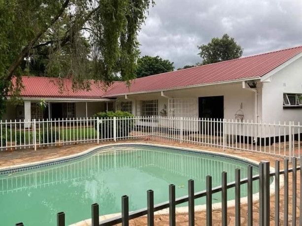 4-bedroom-house-for-sale-in-sunningdale-big-0