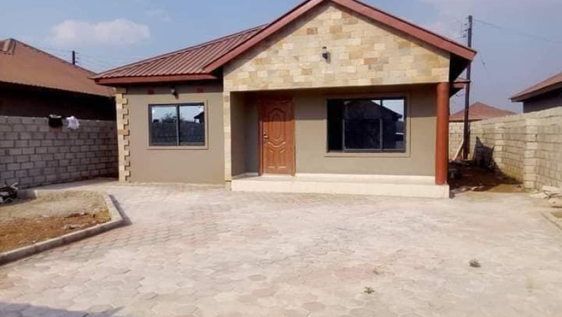 2-bedroom-newly-built-house-for-sale-in-new-kasama-big-0