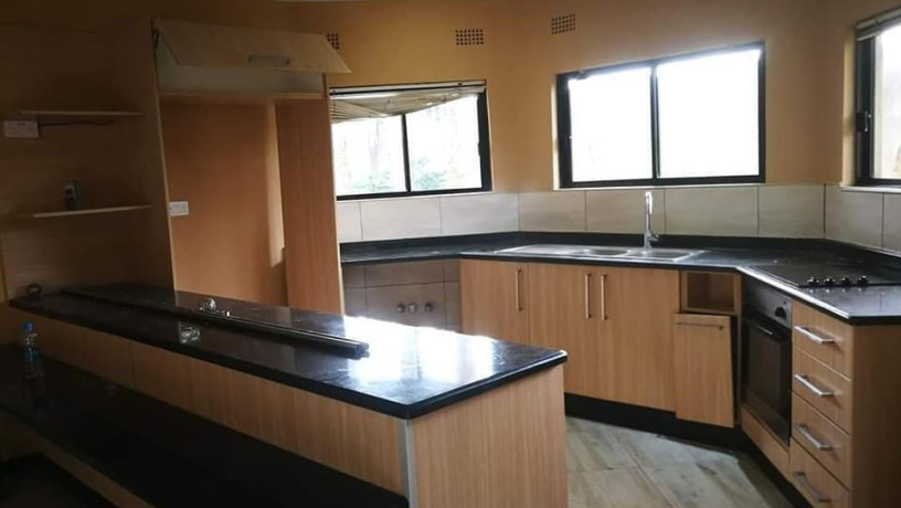 3-bedroom-flat-for-sale-in-makeni-buckley-big-9