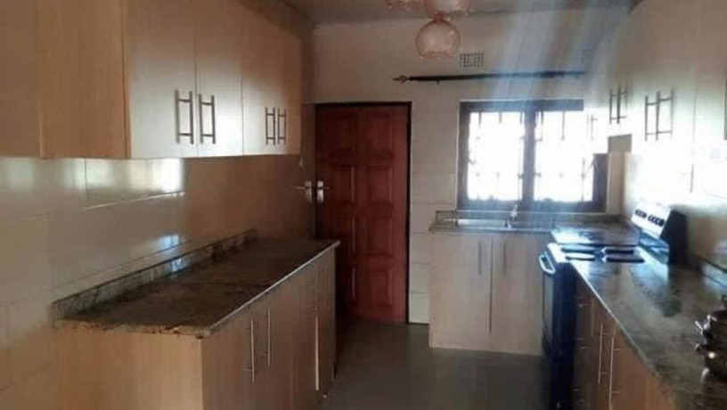 3-bedroom-flat-for-rent-in-chalala-big-2