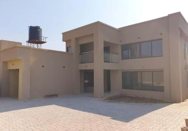 3-bedroom-house-for-sale-in-roma-big-1