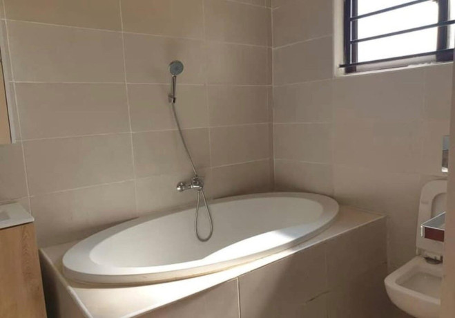 3-bedroom-house-for-sale-in-roma-big-6