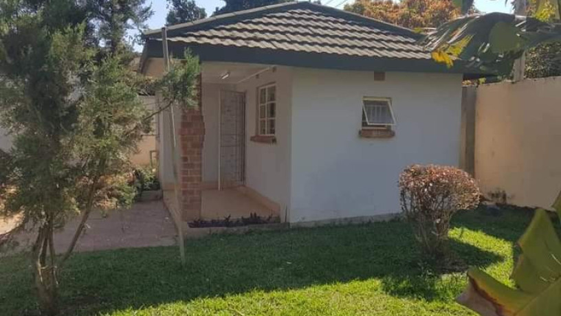 bedsitter-for-rent-in-avondale-big-5