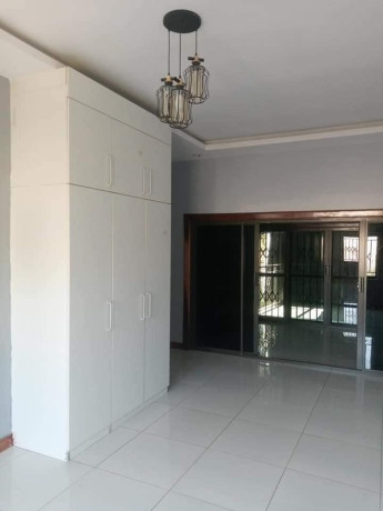 2-bedroom-flat-for-rent-in-makeni-big-4