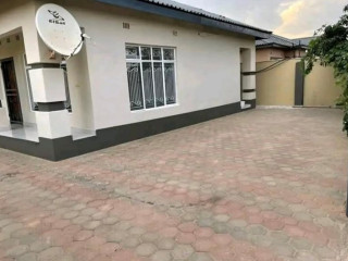 4 Bedroom House For Rent In Salama Park