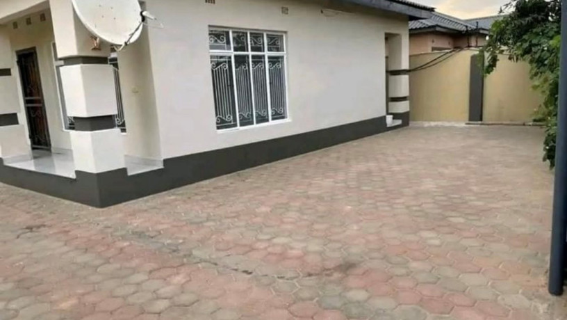 4-bedroom-house-for-rent-in-salama-park-big-0