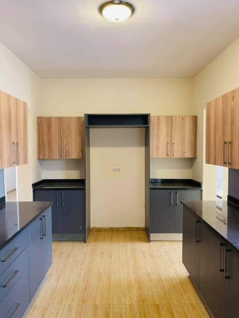 3-bedroom-flats-for-rent-in-roma-big-1