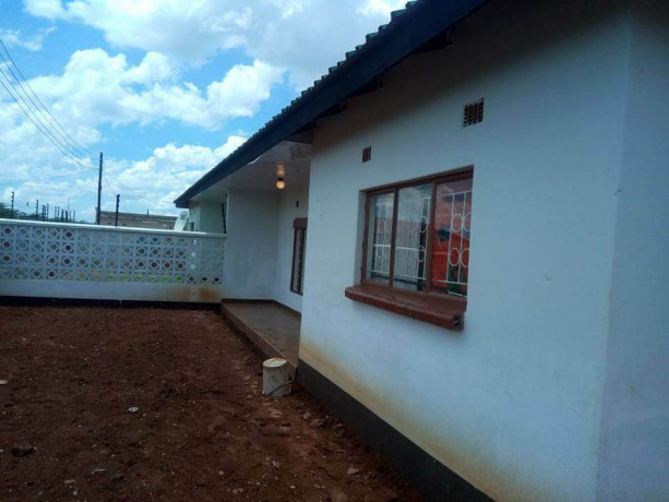 2-bedroom-house-for-rent-in-avondale-big-8