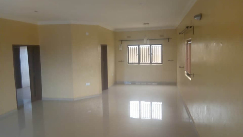 2-bedroom-fabulous-flat-for-rent-in-woodlands-chalala-big-6