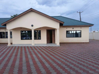 two-bedroom-flat-for-rent-in-ibex