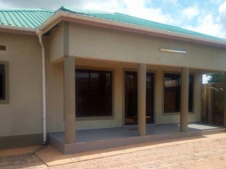 2 Bed 2 Bath Flat For Rent in Ibex Hill, Lusaka