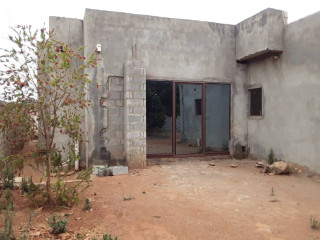 Incomplete 3*2 Bedroom Houses For Sale In Chalala