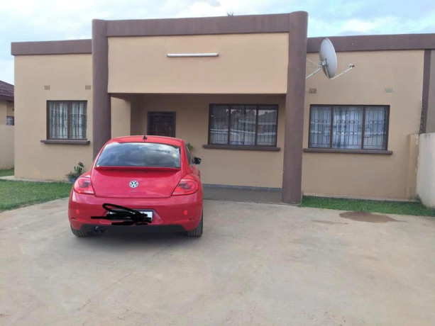 2-3-bedroom-flats-for-sale-in-ibex-hill-big-0